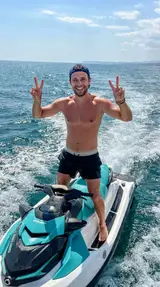 Фото на гидроцикле в море